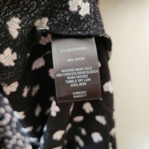 Sanctuary Smocked Floral Midi Dress Black Cream Size 2 - Picture 3 of 9